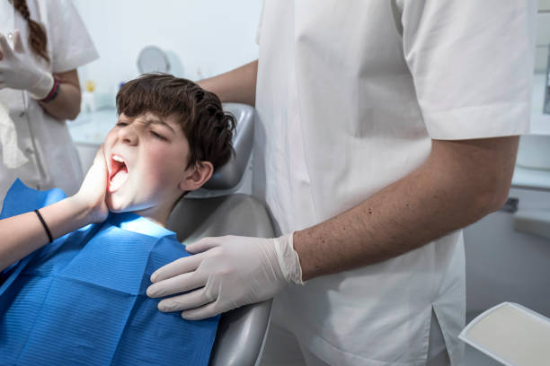 Best Dentist Open Late Near Me  in Creston, OH